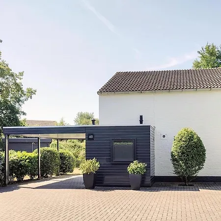 Holiday home Veermansplaat 40 - Noordzeepark *